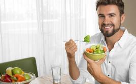 Правильное питание, диеты и здоровье мужчин: все, что нужно знать Режим питания после 40 лет для мужчин